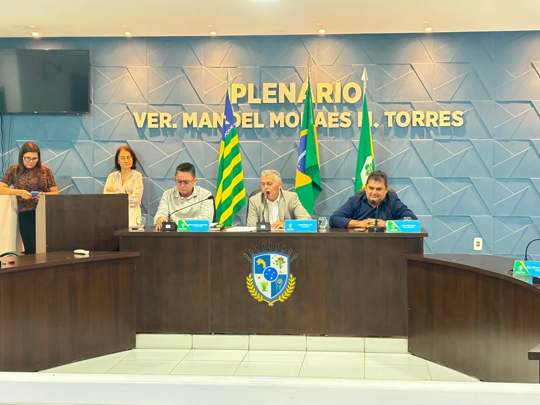 Câmara Municipal realiza a 1ª Sessão Extraordinária de 2026